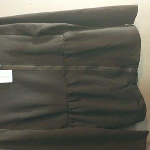 New with tags. Large black sweatshirt, side zip